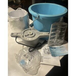 Nostalgia 4 Quart Electric Ice Cream Maker Easy Carry Handle Blue NWOB